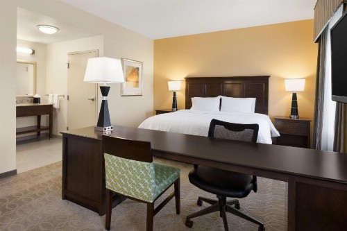 Hampton Inn & Suites San Bernardino - image 16