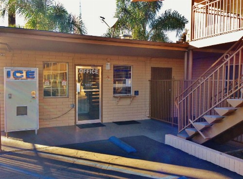 Downtown Motel 7 - image 14
