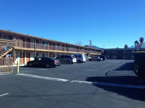 Downtown Motel 7 - image 8