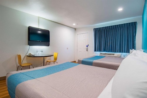 Motel 6-San Bernardino CA - Downtown - image 22