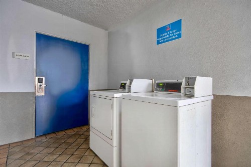 Rodeway Inn San Bernardino - image 13
