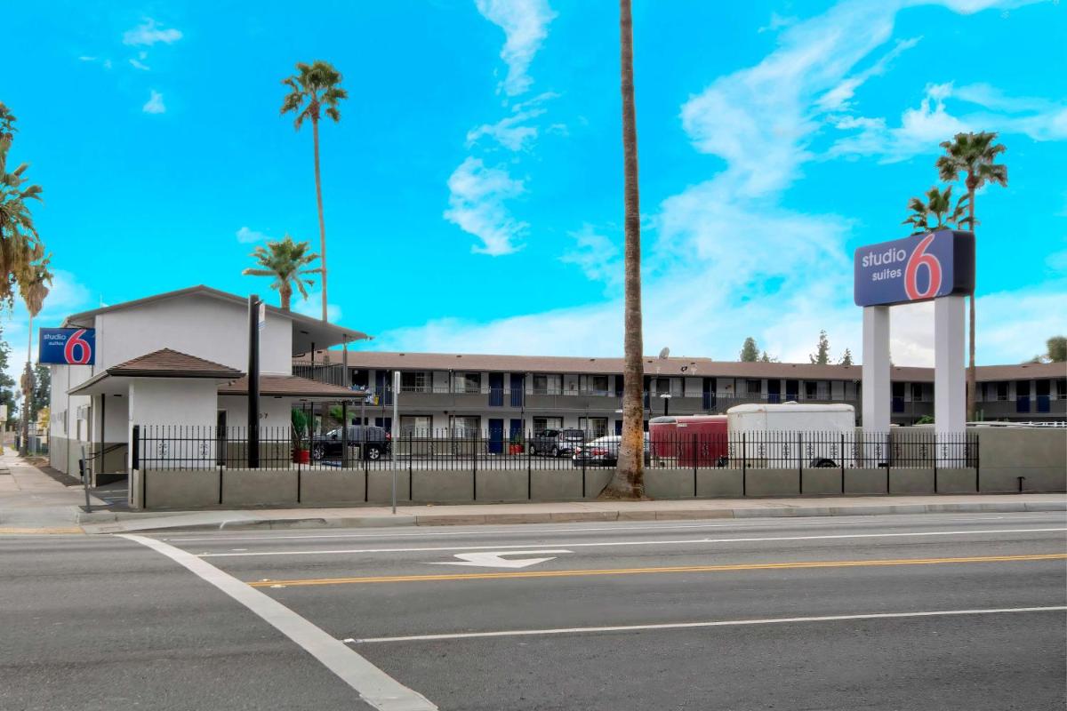Rodeway Inn San Bernardino - image 4