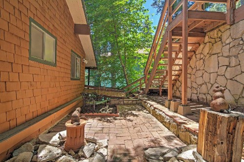 Lake Arrowhead Cabin with Deck and Scenic Forest Views - image 4