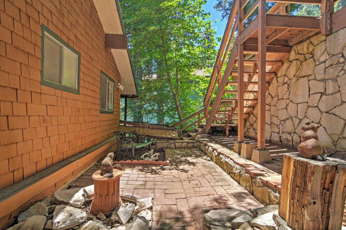 Lake Arrowhead Cabin with Deck and Scenic Forest Views - image 4