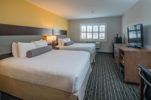 Hotel Aura SFO Airport - image 25