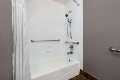 Hotel 1550 - SFO Airport West - image 28