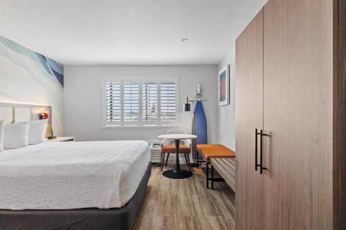 Super 8 by Wyndham San Bruno /SF Intl Arpt West - image 23