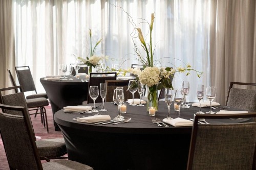Courtyard by Marriott San Francisco Airport - image 28