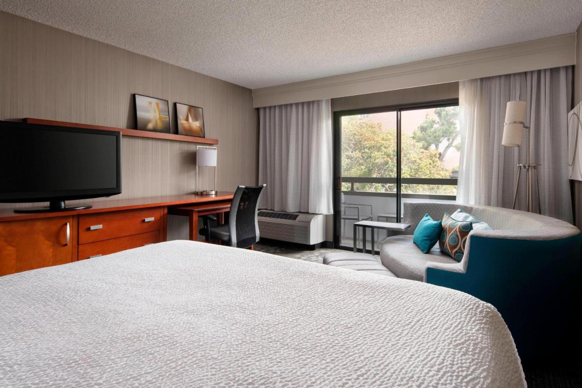 Courtyard by Marriott San Francisco Airport - image 7
