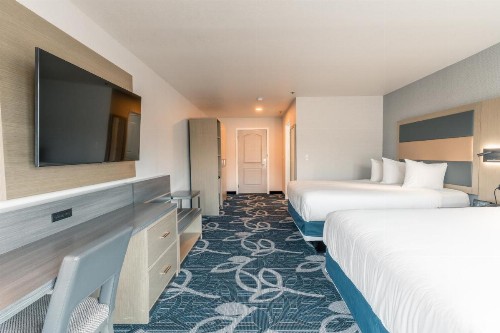 Ramada by Wyndham San Bruno SFO Airport - image 21