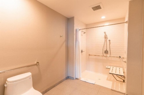 Ramada by Wyndham San Bruno SFO Airport - image 43