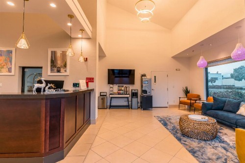 Ramada by Wyndham San Bruno SFO Airport - image 44