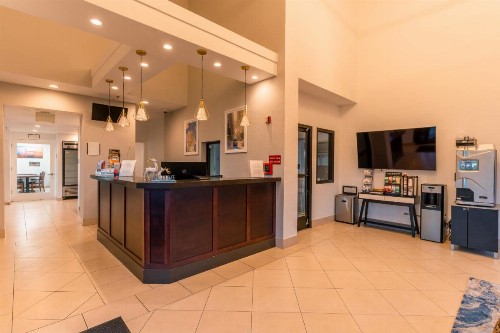 Ramada by Wyndham San Bruno SFO Airport - image 7
