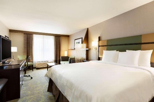 Country Inn & Suites by Radisson San Carlos CA - image 10