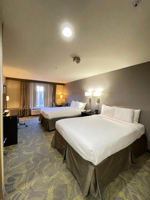 Country Inn & Suites by Radisson San Carlos CA - image 26