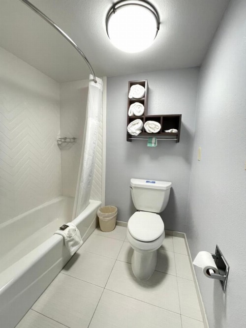 Country Inn & Suites by Radisson San Carlos CA - image 28
