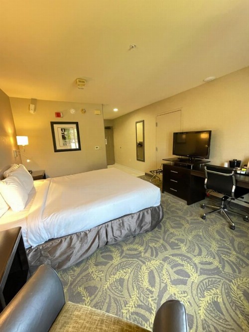 Country Inn & Suites by Radisson San Carlos CA - image 31
