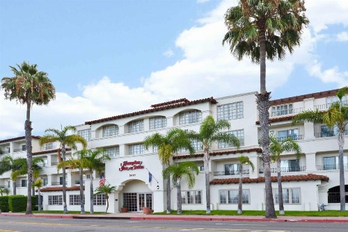 Hampton Inn & Suites San Clemente - image 17