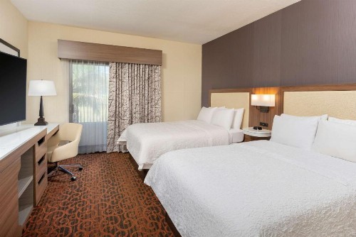 Hampton Inn & Suites San Clemente - image 19