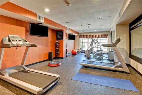 Hampton Inn & Suites San Clemente - image 3