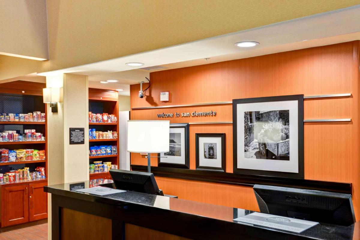 Hampton Inn & Suites San Clemente - image 4