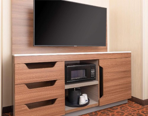 Hampton Inn & Suites San Clemente - image 6