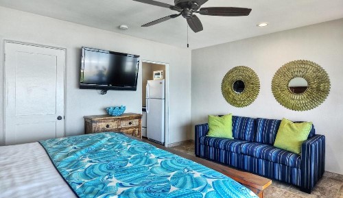 Beachcomber Inn - image 14