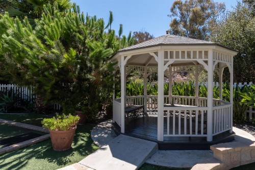 San Clemente Inn - image 26