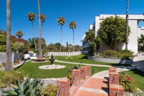 San Clemente Inn - image 35