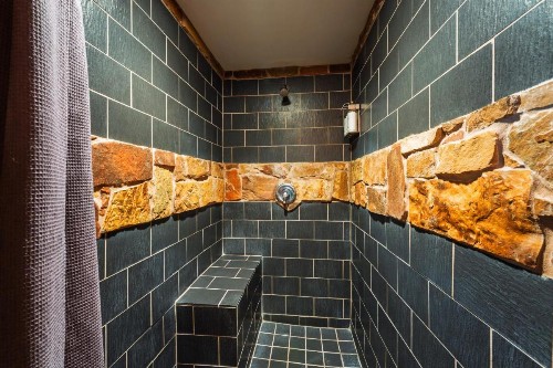 Nomads Hotel - image 18