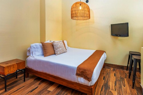 Nomads Hotel - image 33