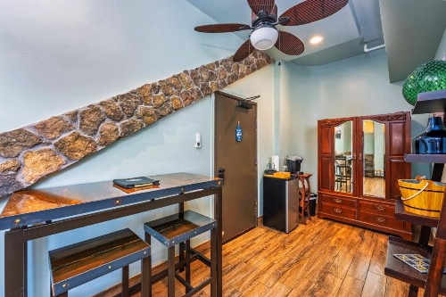 Nomads Hotel - image 36