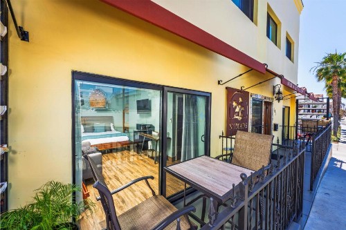 Nomads Hotel - image 37