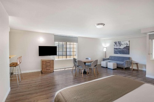 Wyndham Garden San Diego Near Seaworld - image 8