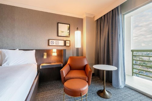 DoubleTree by Hilton San Diego Downtown - image 18