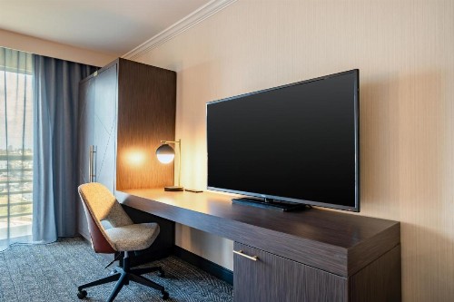 DoubleTree by Hilton San Diego Downtown - image 20