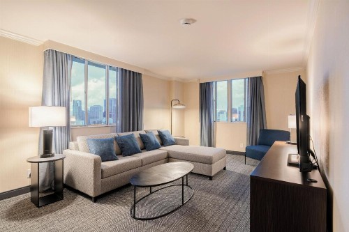 DoubleTree by Hilton San Diego Downtown - image 26