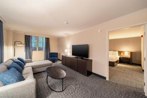 DoubleTree by Hilton San Diego Downtown - image 27