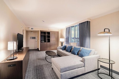 DoubleTree by Hilton San Diego Downtown - image 28