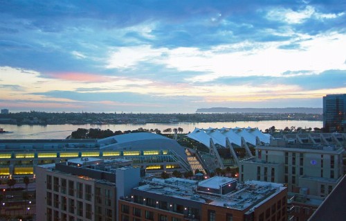 DoubleTree by Hilton San Diego Downtown - image 6