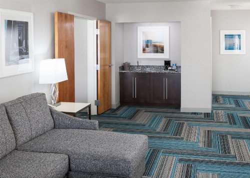 Hampton Inn San Diego Downtown - image 21