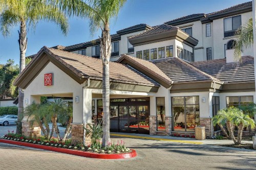 Hilton Garden Inn San Diego Del Mar - image 3