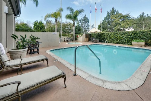 Hilton Garden Inn San Diego Del Mar - image 8