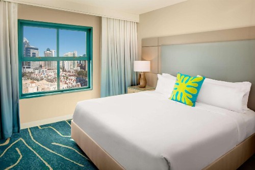 Embassy Suites by Hilton San Diego Bay Downtown - image 49