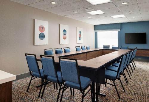 Hampton Inn San Diego/Del Mar - image 18
