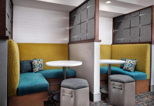 Hampton Inn San Diego/Del Mar - image 19