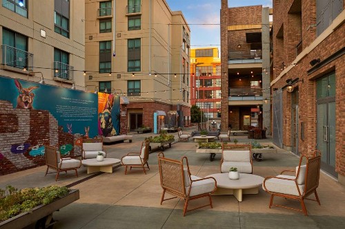 Hilton San Diego Gaslamp Quarter - image 15