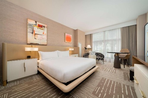 Hilton San Diego Gaslamp Quarter - image 39