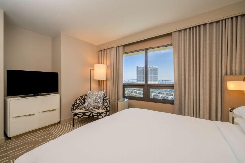Hilton San Diego Gaslamp Quarter - image 45