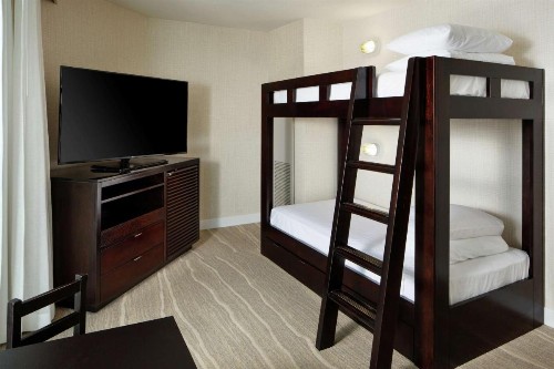 DoubleTree By Hilton San Diego Hotel Circle - image 32